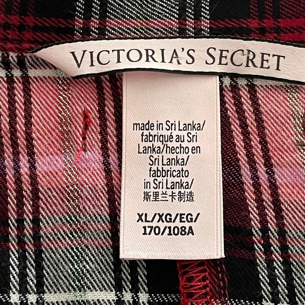 Victoria’s Secret Holiday Plaid Flannel Pajama Romper Red Pink Gold Size XL - Picture 9 of 11